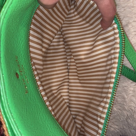 Kate Spade green and tan woven accent crossbody - Picture 7 of 8
